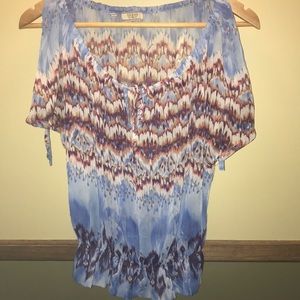 Guess Short Sleeve Slit Top